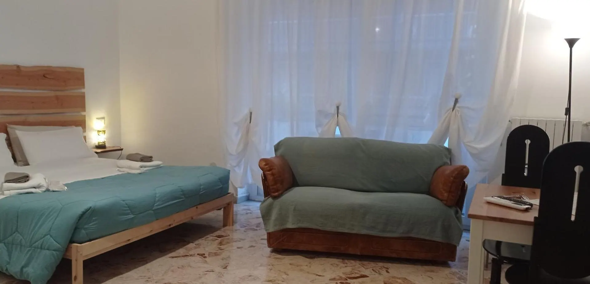 Casara Hotel Bari 0*,