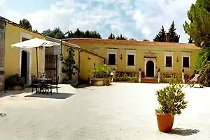  Country house Masseria Damma Italy